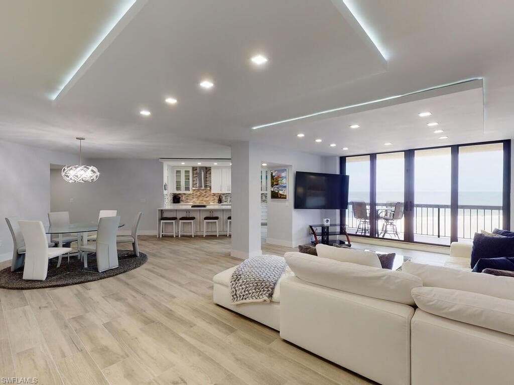 220 Collier BLVD 1006 MARCO ISLAND, FL 34145
