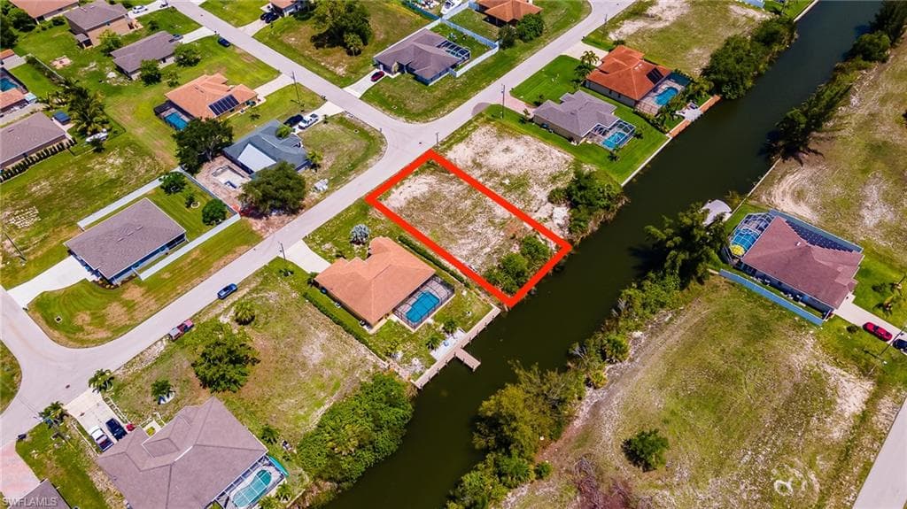 1328 SW 17th AVE CAPE CORAL, FL 33991