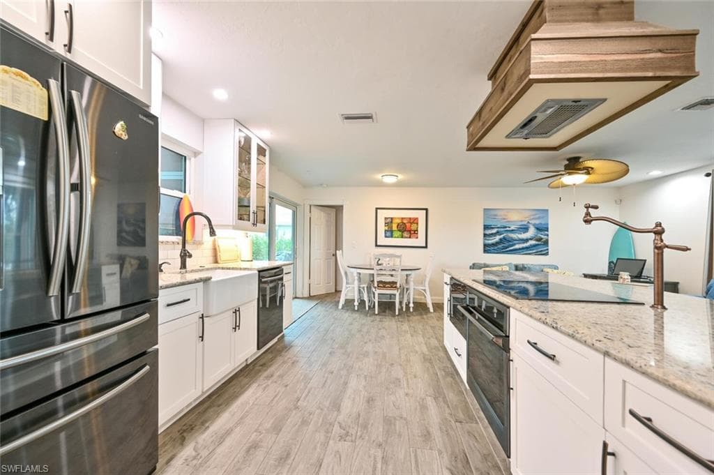 3131 Calusa AVE NAPLES, FL 34112