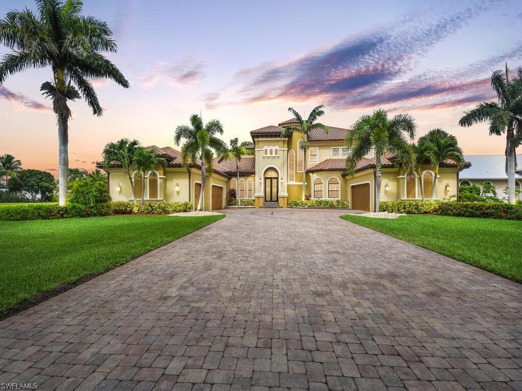 12611 Apopka CT NORTH FORT MYERS, FL 33903