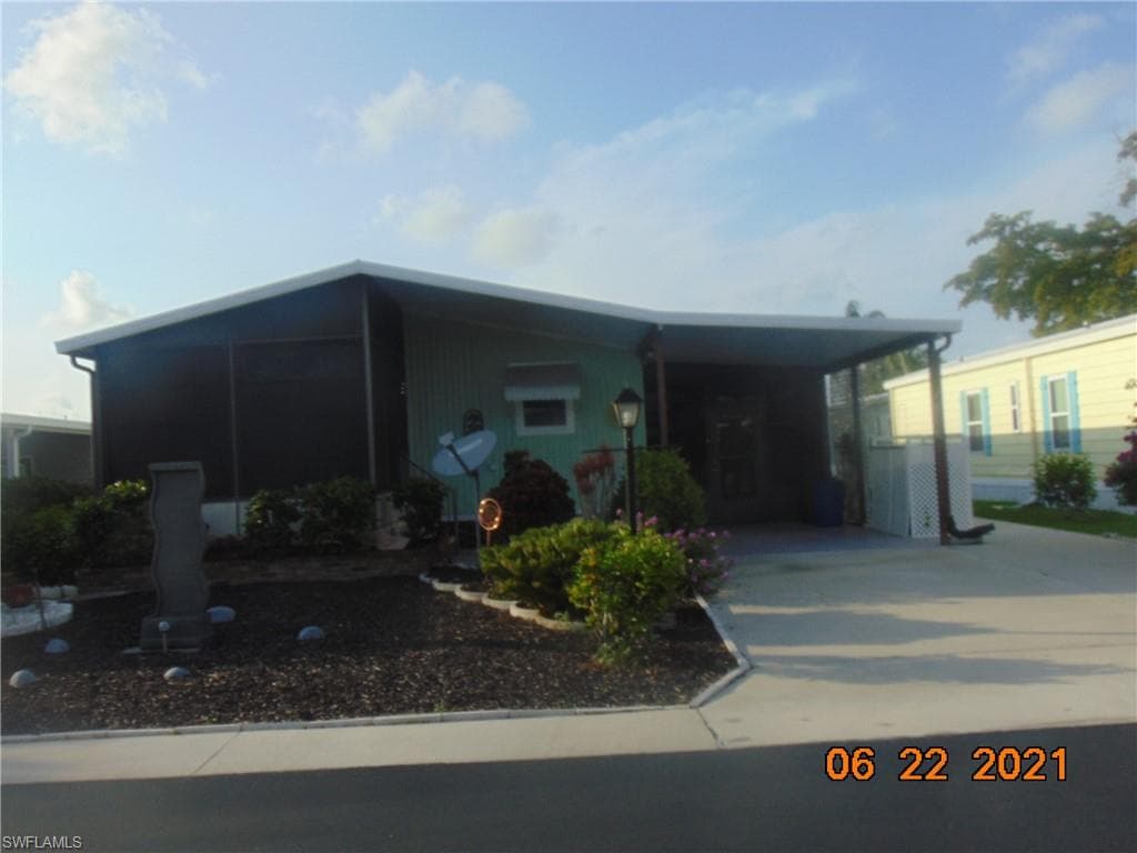 133 Arctic WAY 133 NAPLES, FL 34104