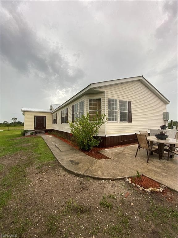 2000 Comanche TRL LABELLE, FL 33935