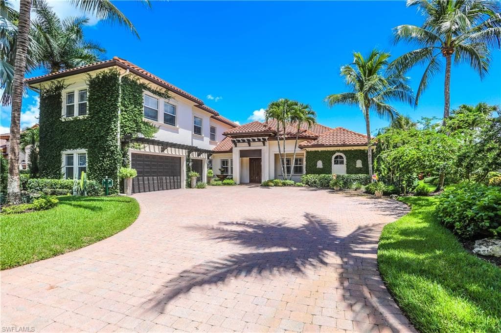 19846 Markward CRCS ESTERO, FL 33928