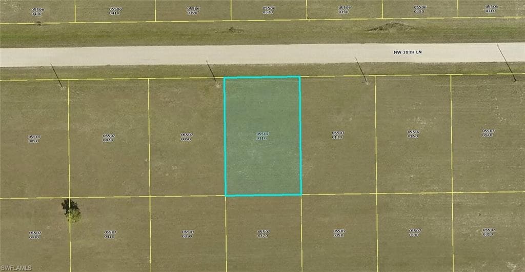 3906 NW 38th LN CAPE CORAL, FL 33993