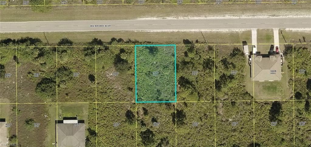 864/866 Milwaukee BLVD LEHIGH ACRES, FL 33974