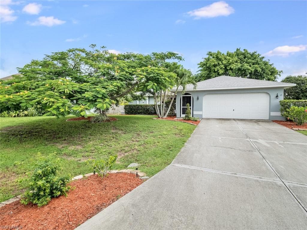 141 SE 16th TER CAPE CORAL, FL 33990