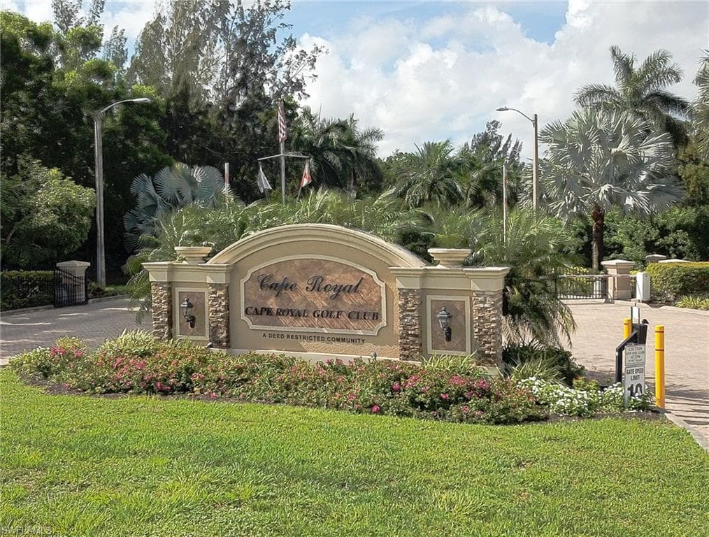 11926 Royal Tee CIR CAPE CORAL, FL 33991