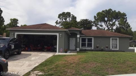 8346 Bamboo RD FORT MYERS, FL 33967