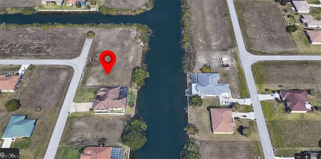 1227 NW 9th PL CAPE CORAL, FL 33993