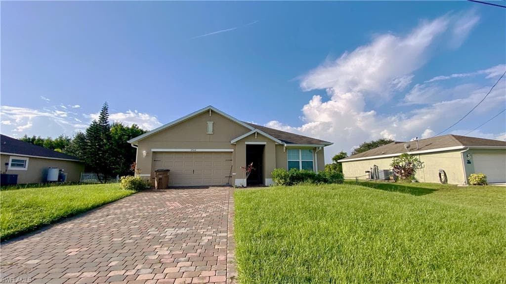 2512 NW 7th ST CAPE CORAL, FL 33993