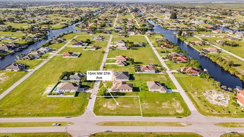1544 NW 37th AVE CAPE CORAL, FL 33993