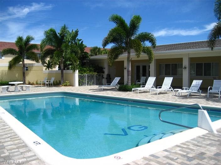 421 12th AVE S A12 NAPLES, FL 34102