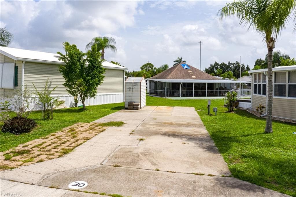 10810 Vireo CIR ESTERO, FL 33928