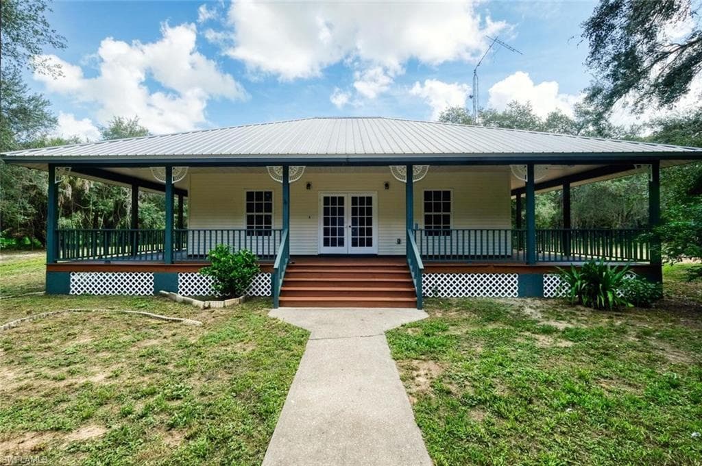 8055 Malibu DR LABELLE, FL 33935