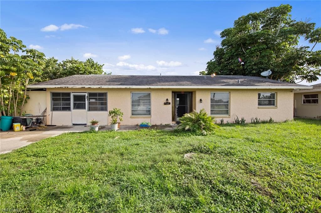 1071 LABELLE VISTA DR FORT MYERS, FL 33905
