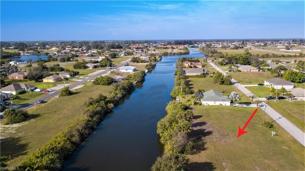 2804 SW 1st TER CAPE CORAL, FL 33991