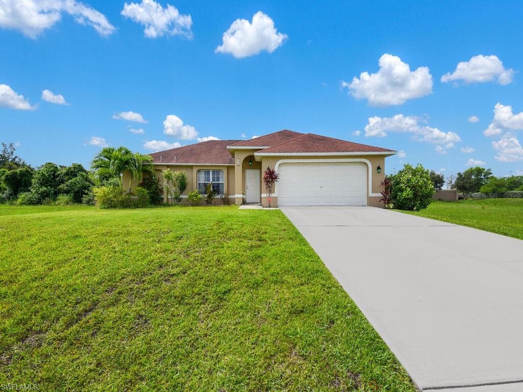 320 NW 1st ST CAPE CORAL, FL 33993