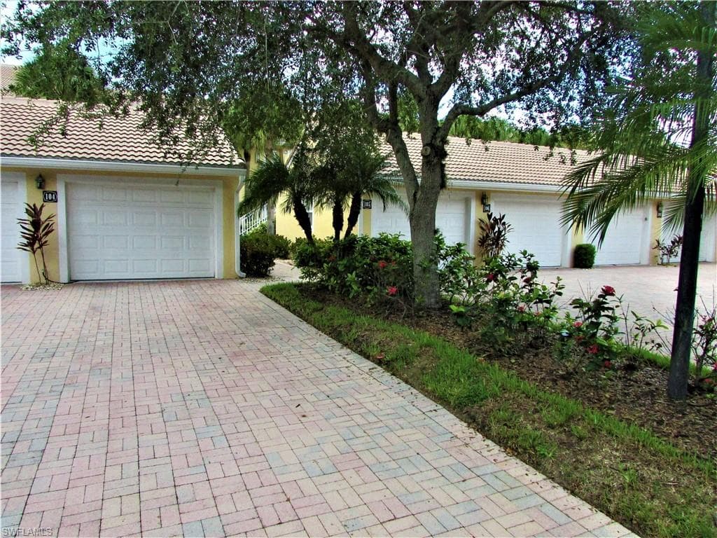 14515 Grey Fox RUN 104 NAPLES, FL 34110