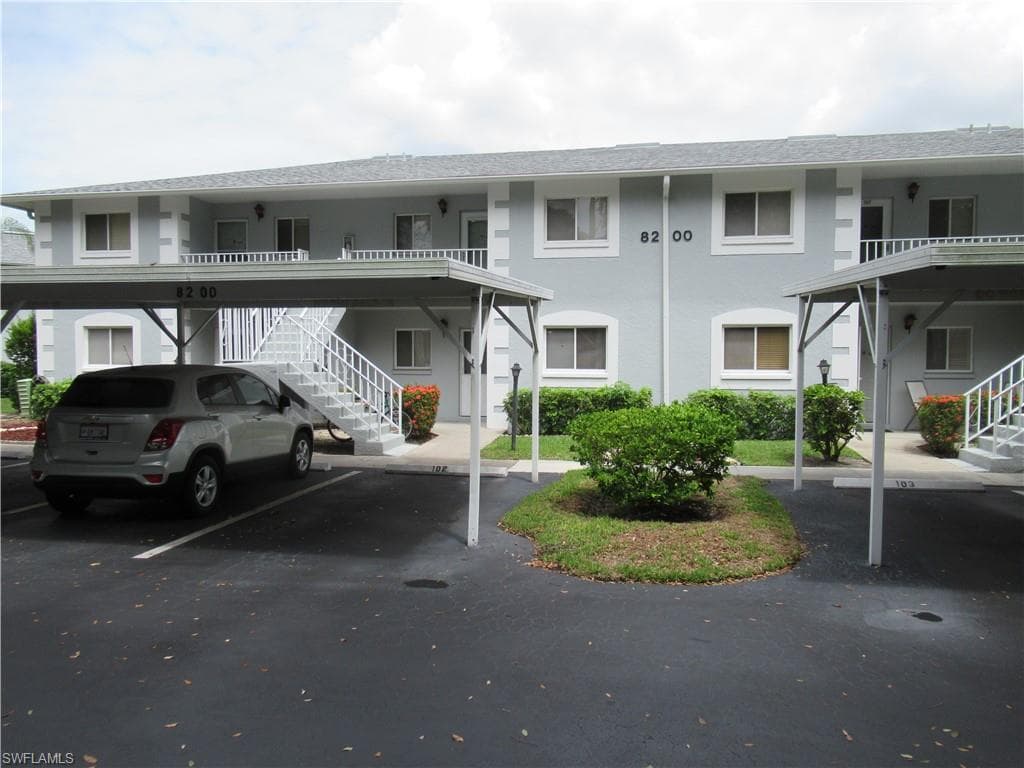 8200 Summerlin Village CIR 102 FORT MYERS, FL 33919