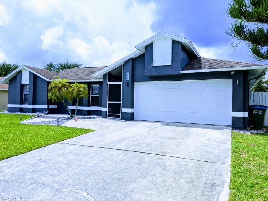 2204 6th TER CAPE CORAL, FL 33990