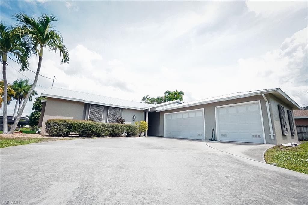 15450 Copra LN FORT MYERS, FL 33908