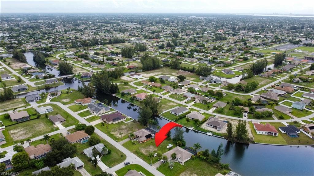 2323 SW 5th PL CAPE CORAL, FL 33991