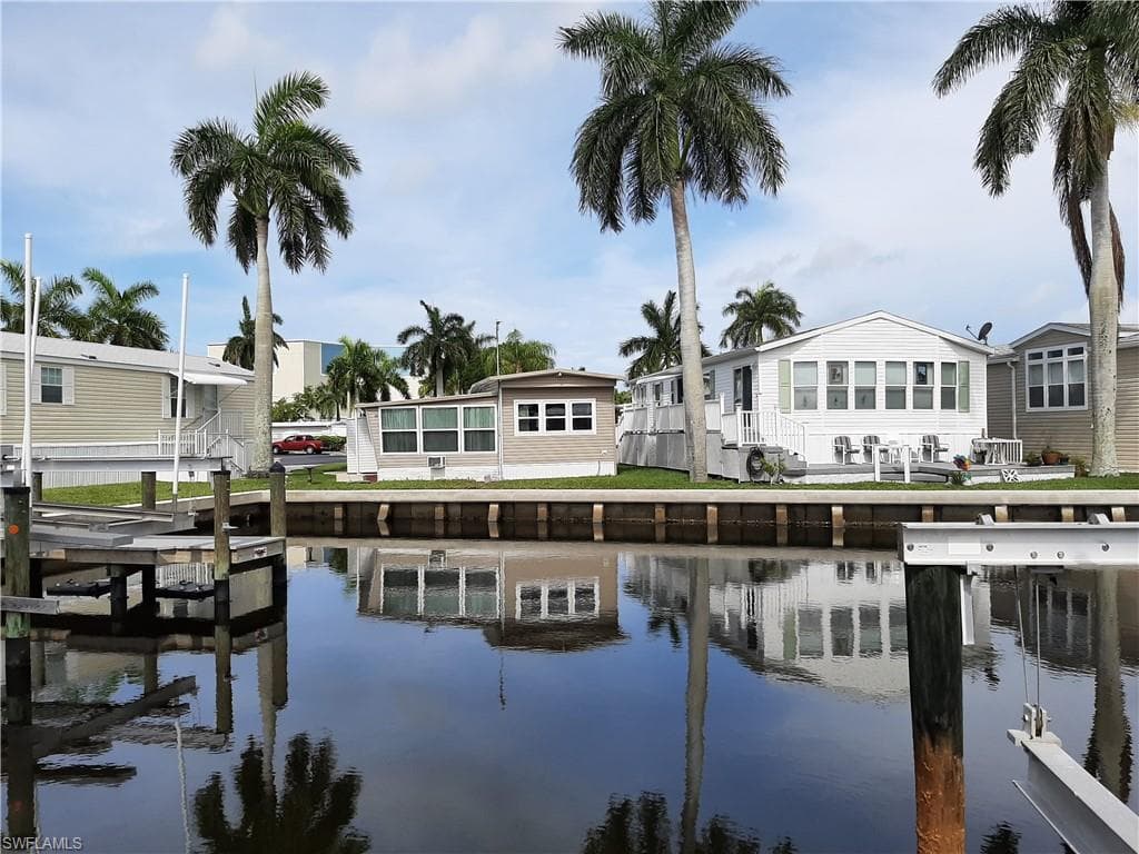 110 Blackbeard WAY FORT MYERS BEACH, FL 33931