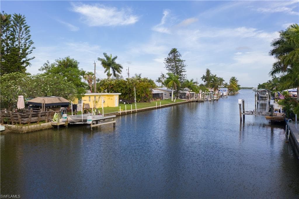 11461 Island AVE MATLACHA, FL 33993