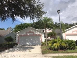 5461 Whitten DR 113 NAPLES, FL 34104