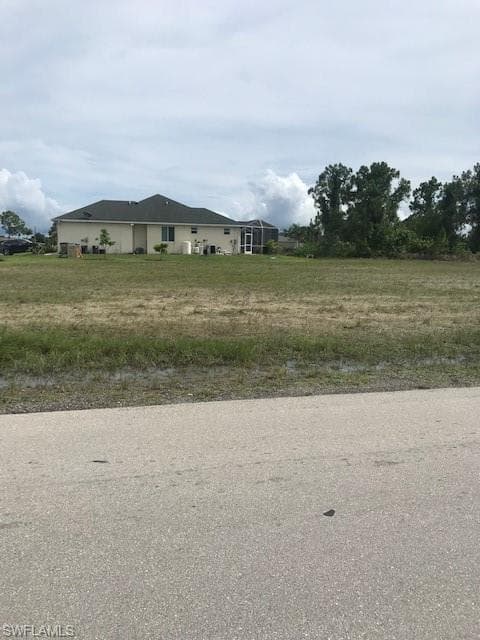 1918 NE 37 ST CAPE CORAL, FL 33909