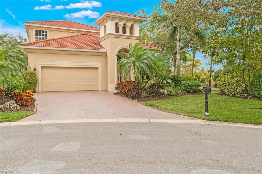 28971 Kiranicola CT BONITA SPRINGS, FL 34135