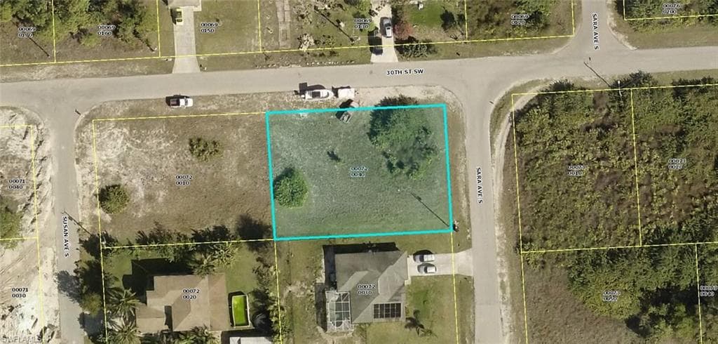 3000 Sara AVE S LEHIGH ACRES, FL 33976