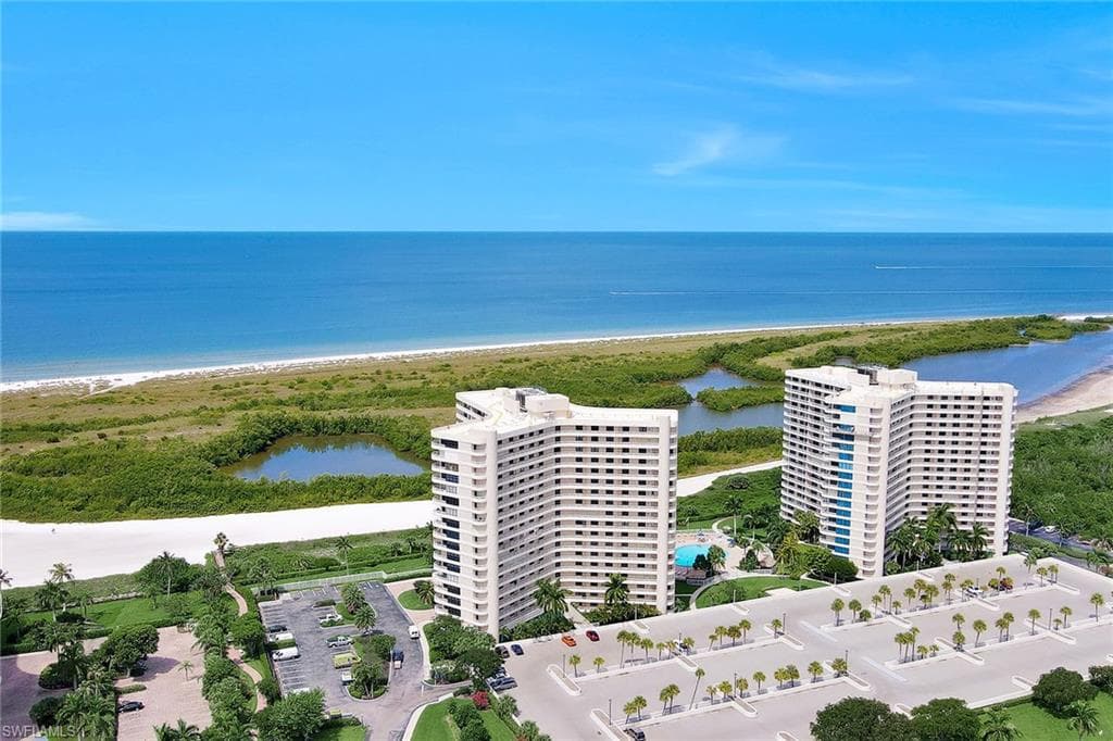 440 Seaview CT 301 MARCO ISLAND, FL 34145