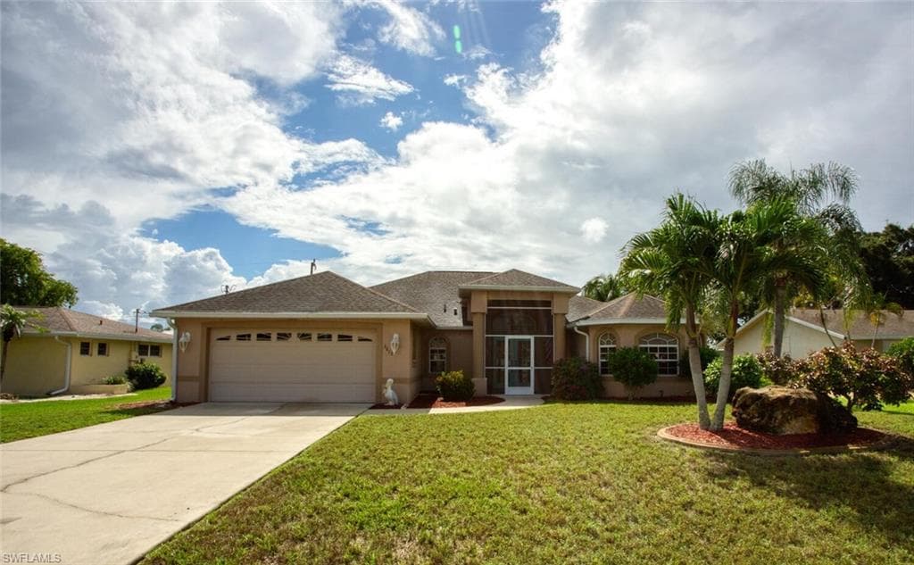 3613 SE 3rd PL CAPE CORAL, FL 33904