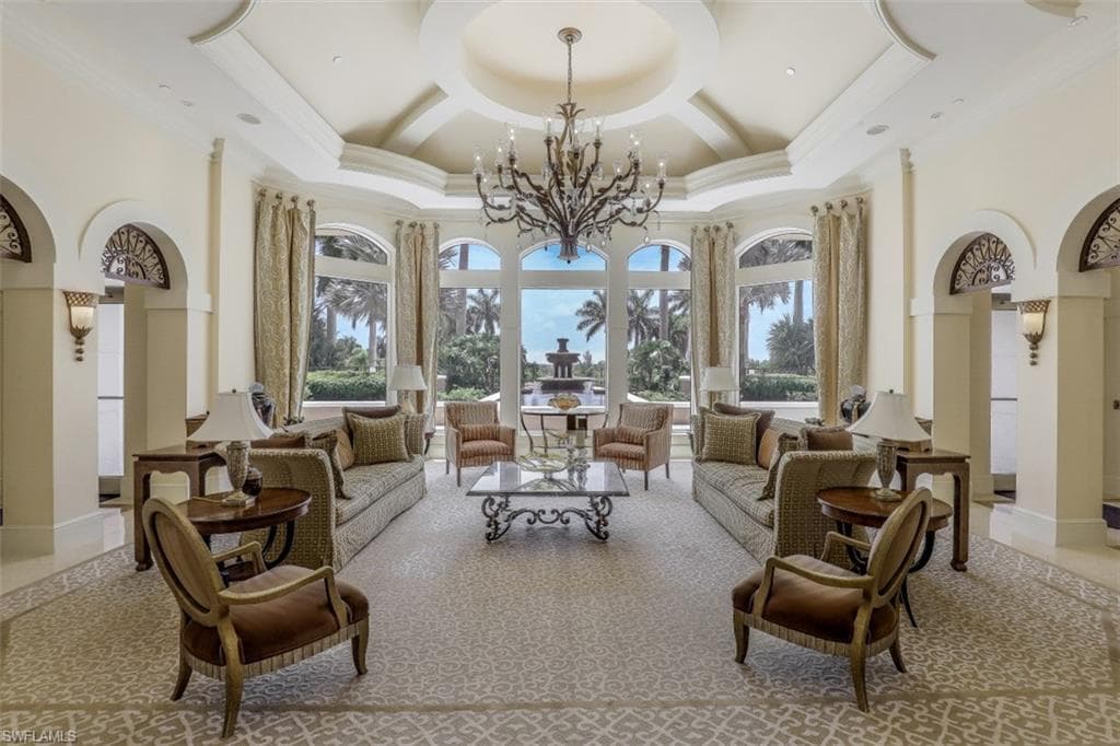1060 Borghese LN 1601 NAPLES, FL 34114