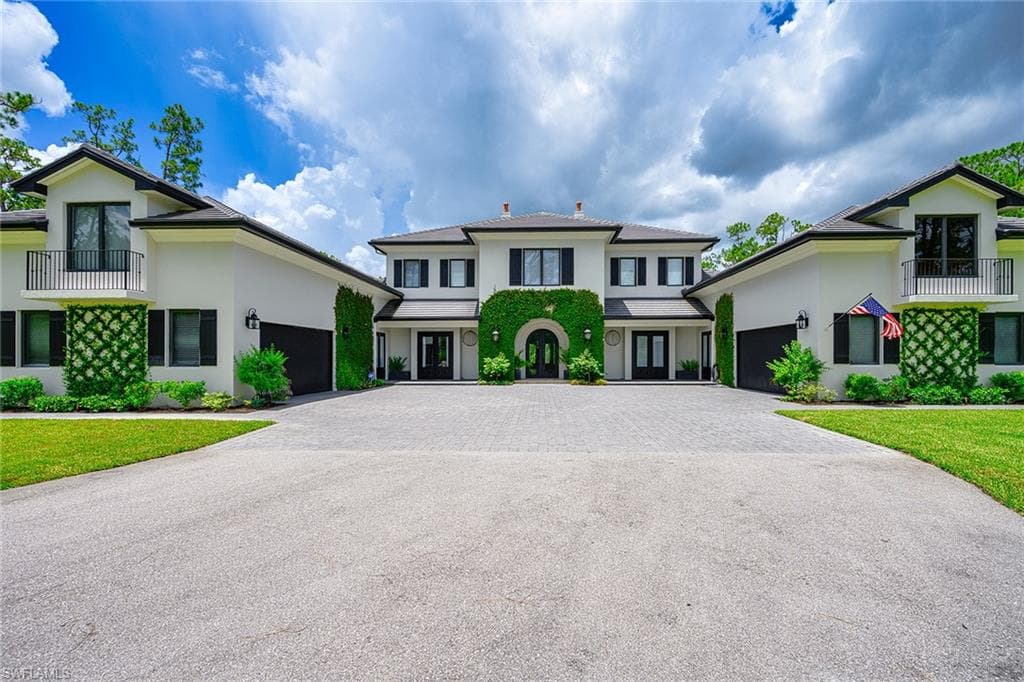 5190 Teak Wood DR NAPLES, FL 34119