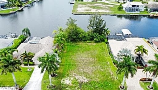 2834 SW 30th ST CAPE CORAL, FL 33914