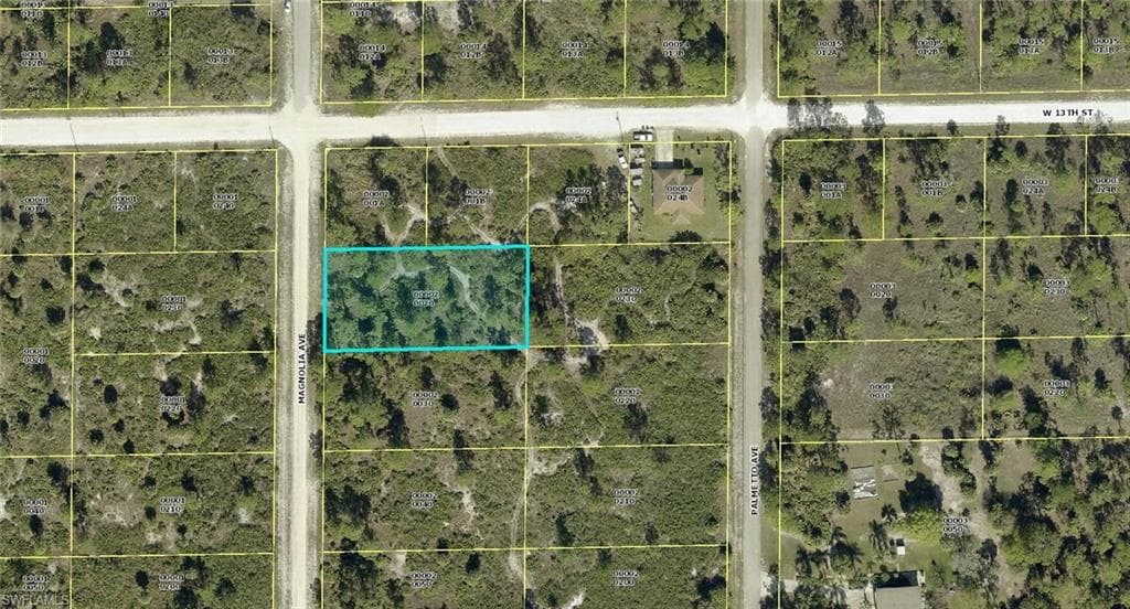 1220 Magnolia AVE LEHIGH ACRES, FL 33972