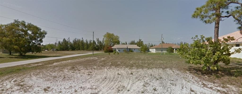 339 SW 24th ST CAPE CORAL, FL 33991