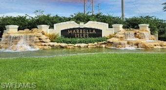 13669 Mandarin CIR NAPLES, FL 34109
