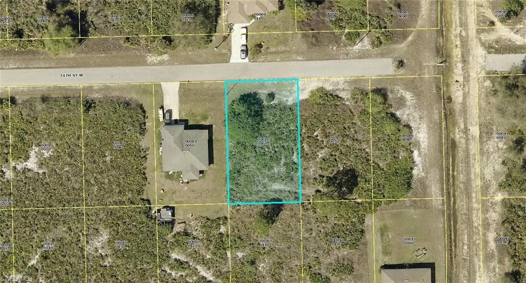 2905 74th ST W LEHIGH ACRES, FL 33971