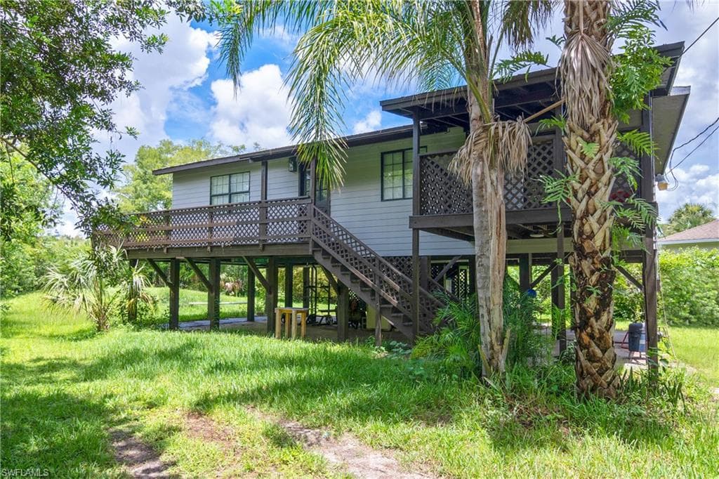1467 16th ST NE NAPLES, FL 34120
