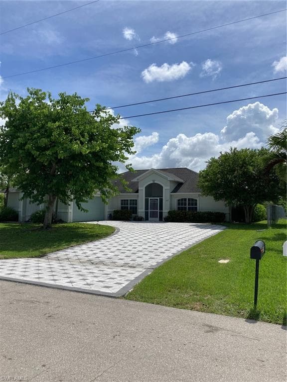 209 SE 20th CT CAPE CORAL, FL 33990
