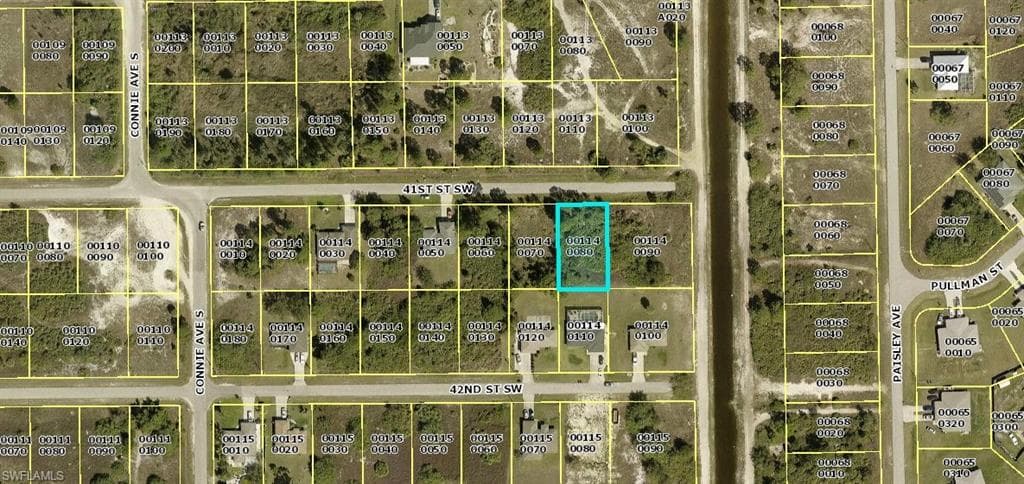 2503 41st ST SW LEHIGH ACRES, FL 33976