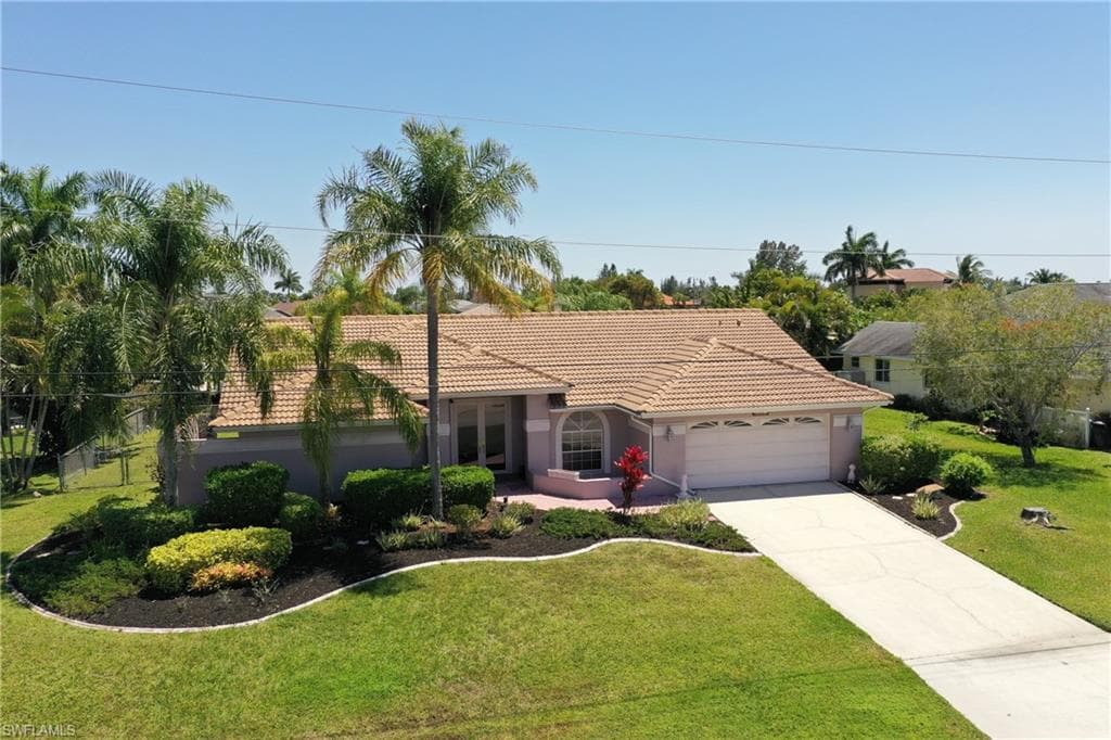 4007 SW 20th AVE CAPE CORAL, FL 33914