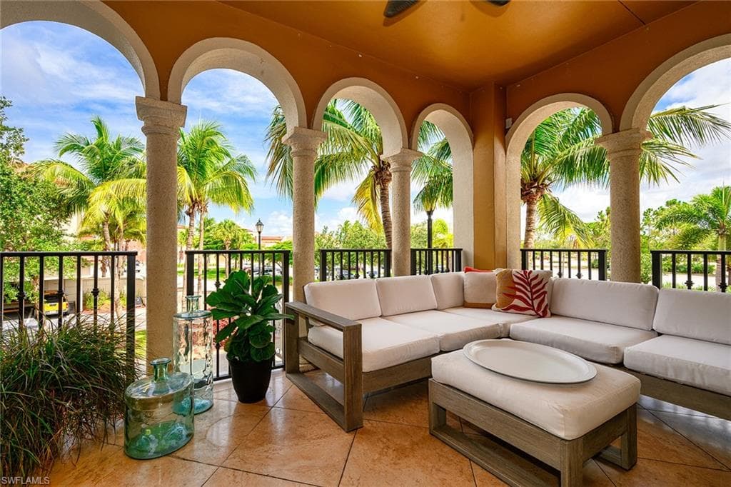 8001 Via Monte Carlo WAY 1105 ESTERO, FL 33928