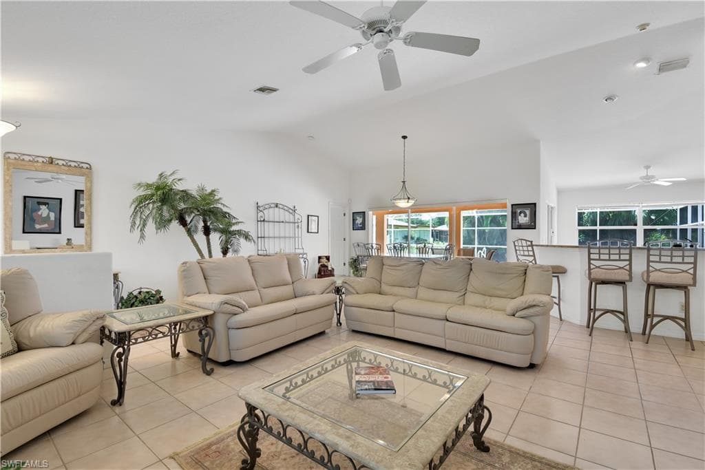 11981 Iona RD FORT MYERS, FL 33908