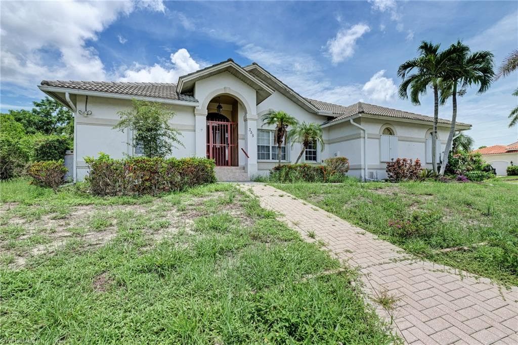355 Copperfield CT MARCO ISLAND, FL 34145