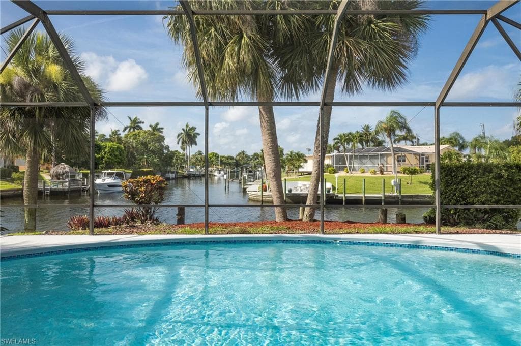 1816 SE 28th ST CAPE CORAL, FL 33904