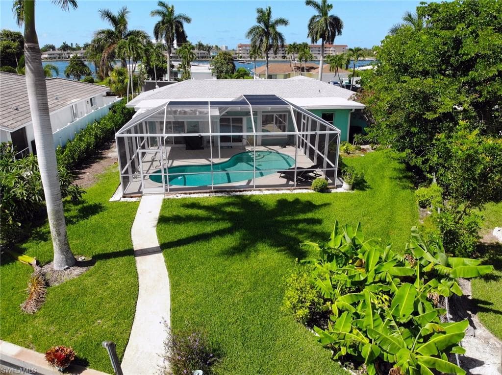 5 Pelican ST E NAPLES, FL 34113